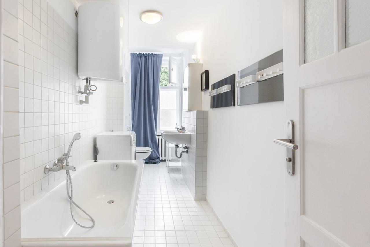 Elegantes 2-zimmer-apartment Im Kiez Von Prenzlauer Berg * Berlino